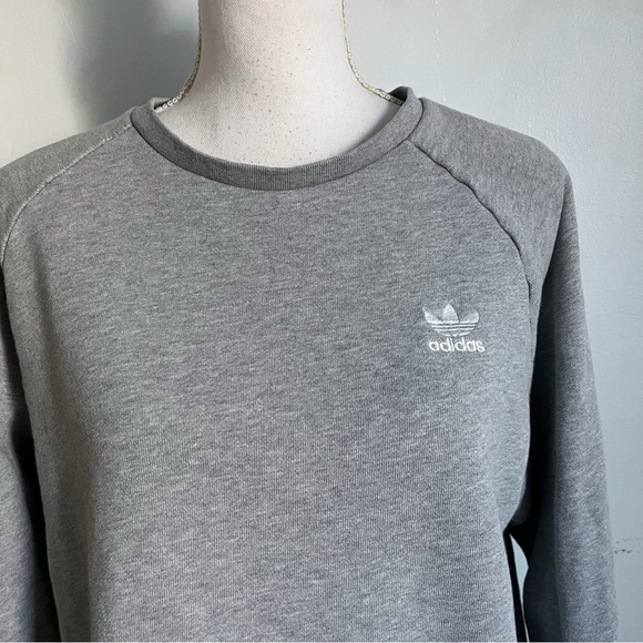 Adidas • Heathered Grey Crew Neck Hoodie - Picture 2 of 5